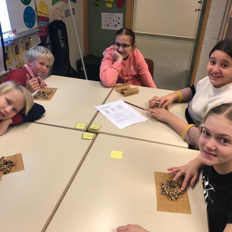 79708626_799717887108060_7350092823451926528_n