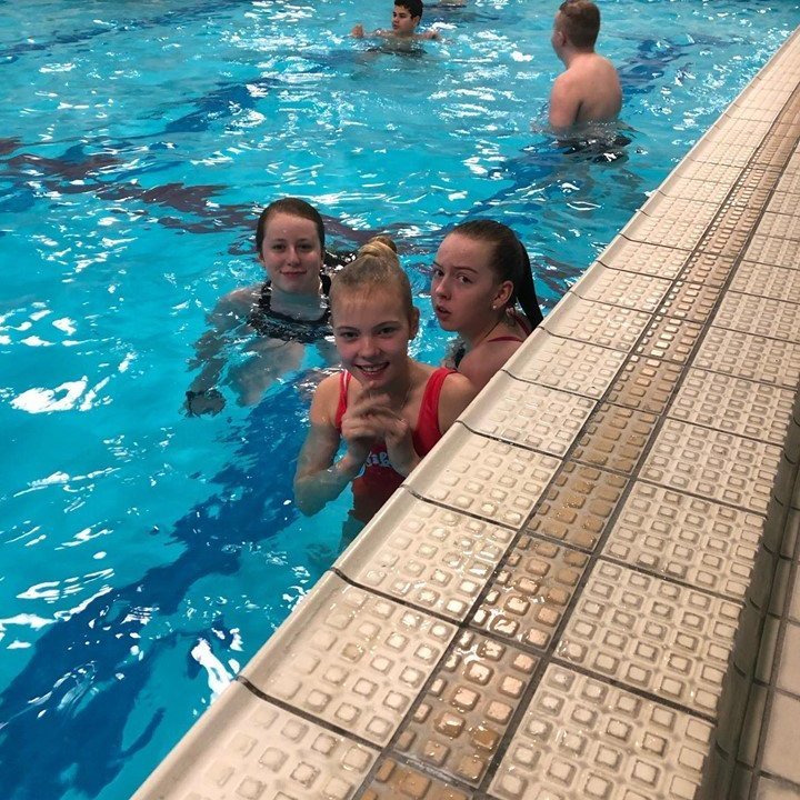 79870110_665348043999849_8451290689748074496_n