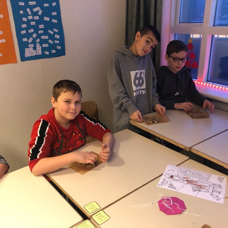 80642382_2167092116930580_330266591172231168_n