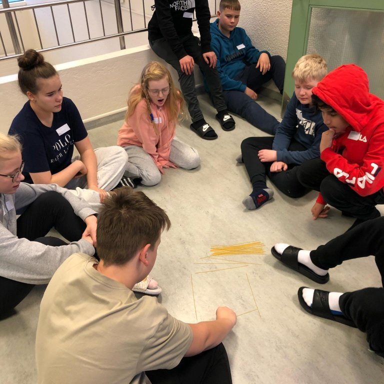 254162471_294662199175457_3046054527838766107_n