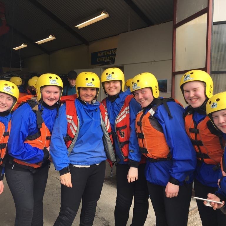 60771384_454805625254763_6493753392047849472_n