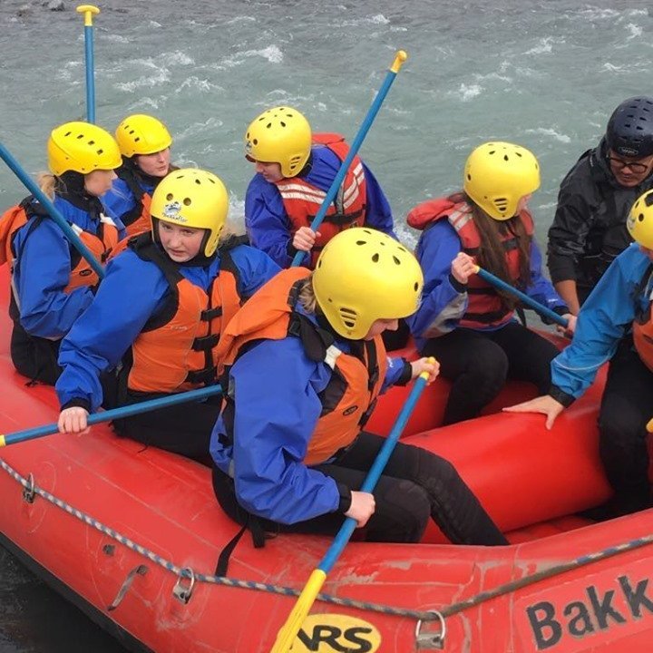 60884873_387864905199832_1013416435642269696_n