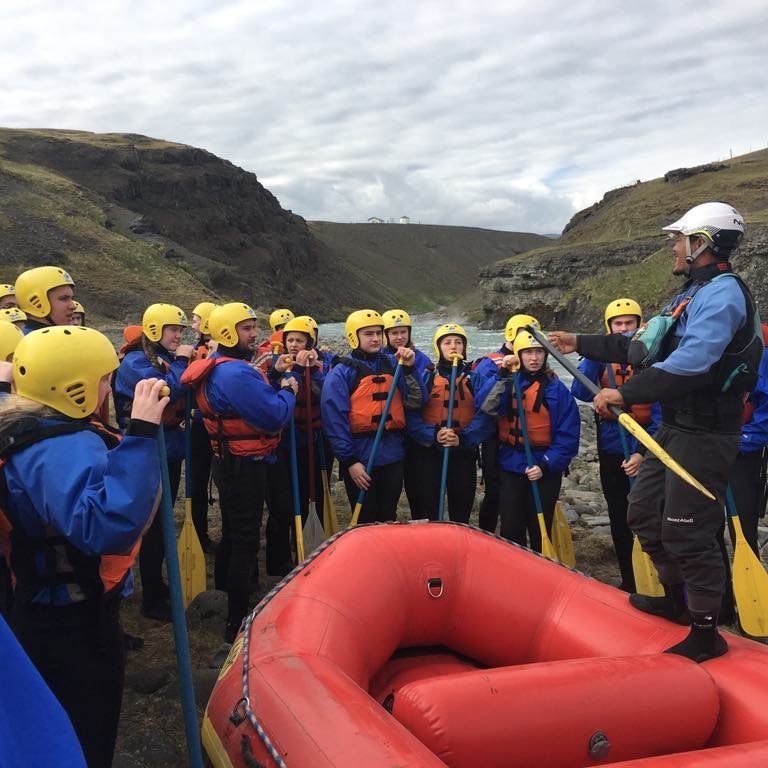 61059367_518408338694982_5662984383447957504_n