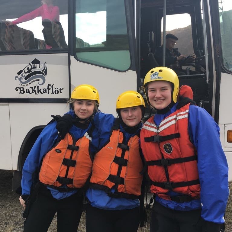 61110444_2323373897878427_8968786798117388288_n