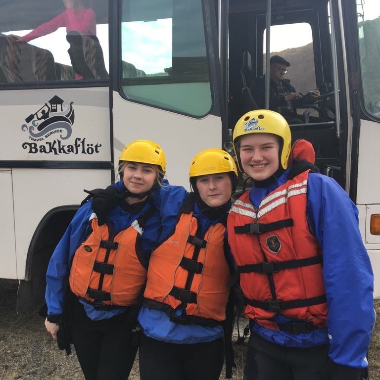 61348523_638206799975550_4524243825765384192_n