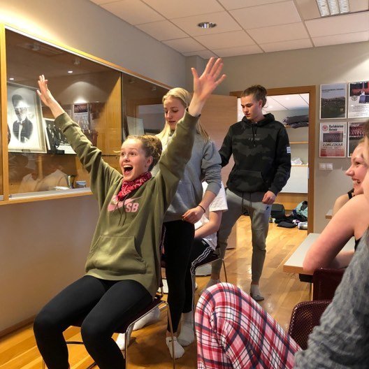 60925130_337667946853509_5641338001679187968_n