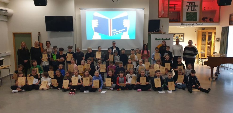 Litla upplestrarkeppnin í Njarðvíkurskóla