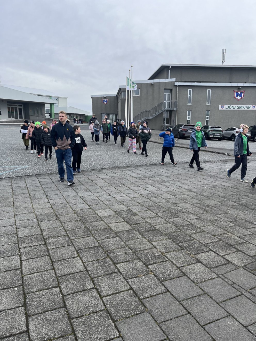 Rýmingaræfing í Njarðvíkurskóla