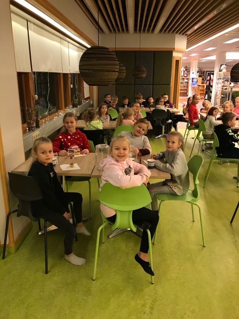 Heimsókn á bókasafnið