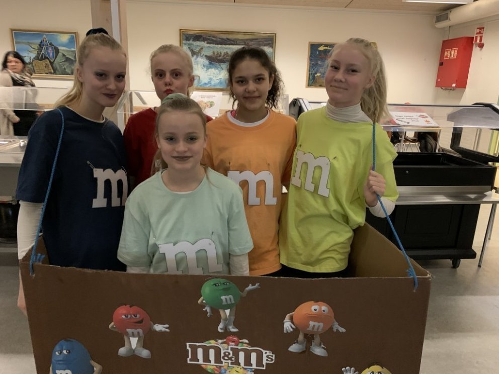 Öskudagur í Njarðvíkurskóla