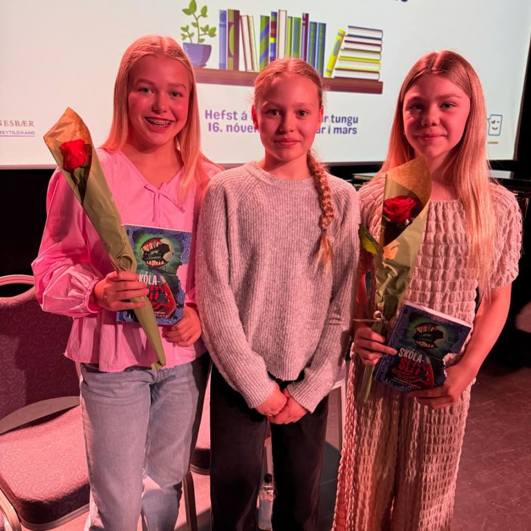 Karen Gígja, Elísa Guðrún og Viktoría Sól.