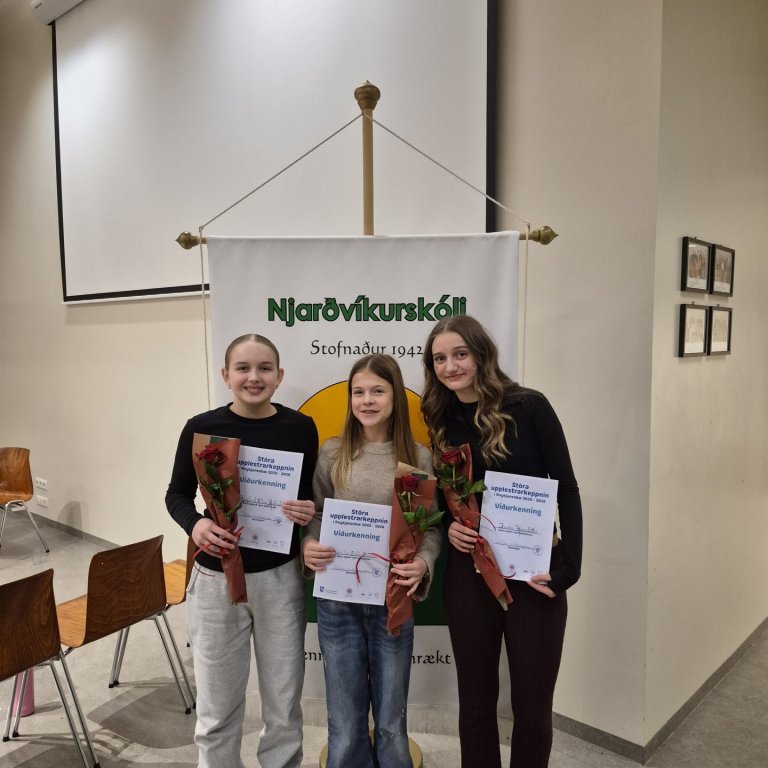 Berglind Elva, Hrafnhildur Embla og Írena