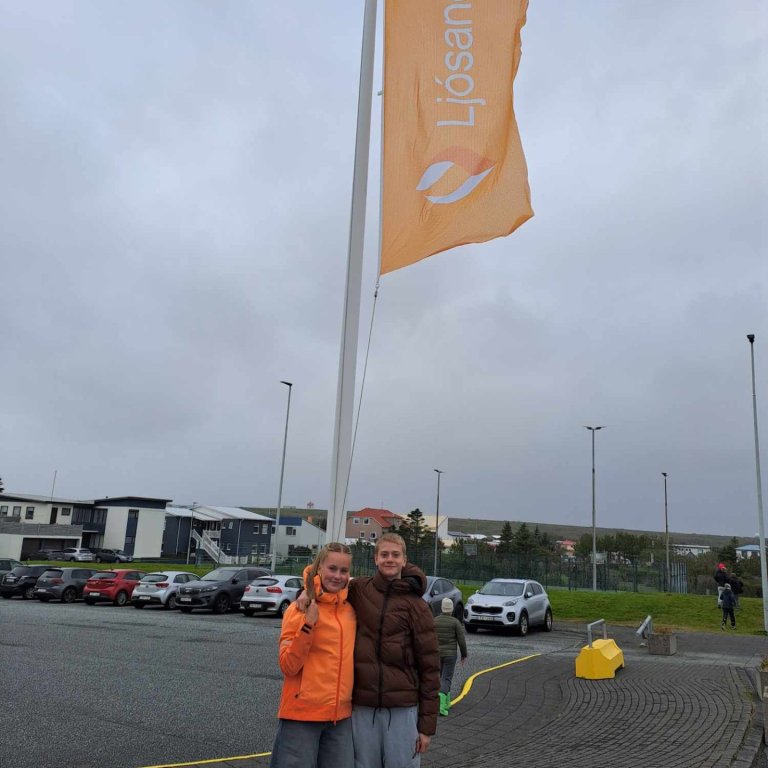 Kristinn Einar og Þorgerður Tinna, formaður og varaformaður nemendafélags Njarðvíkurskóla.