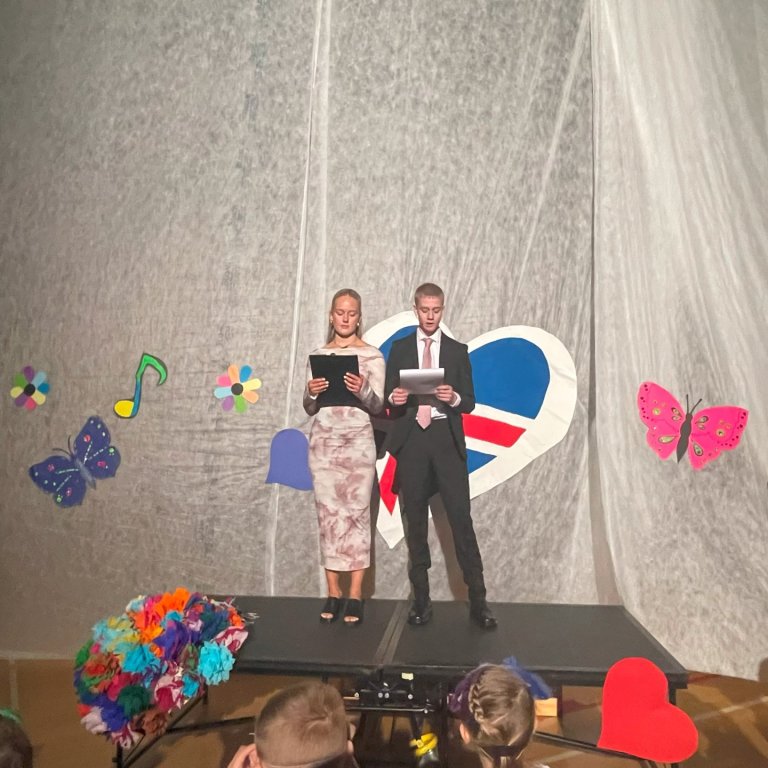 Árshátíð Njarðvíkurskóla 2025