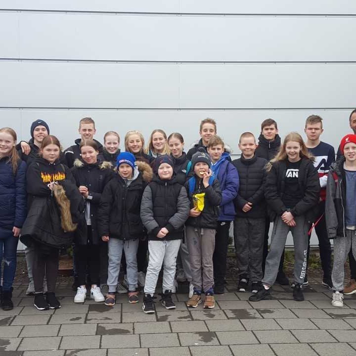 Glæsilegur árangur í boðsundskeppni grunnskólanna