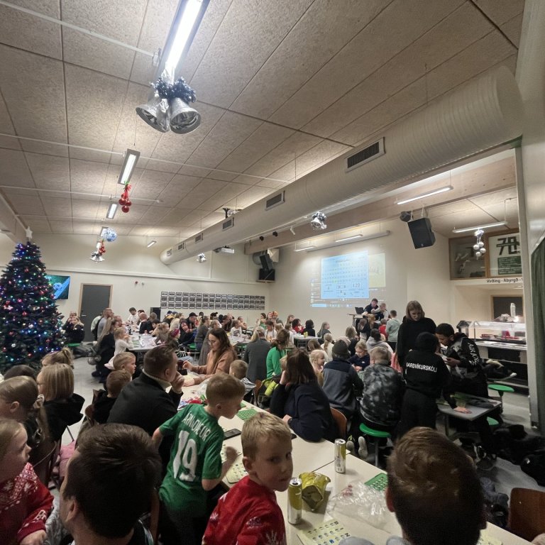 Jólabingó í Njarðvíkurskóla 2023