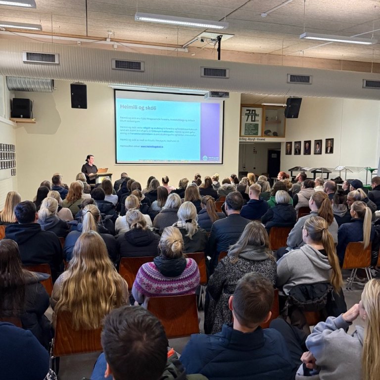 Erindi fyrir forráðamenn og starfsfólk í október og nóvember