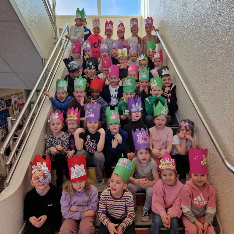 100 daga hátíð  í 1. bekk Njarðvíkurskóla