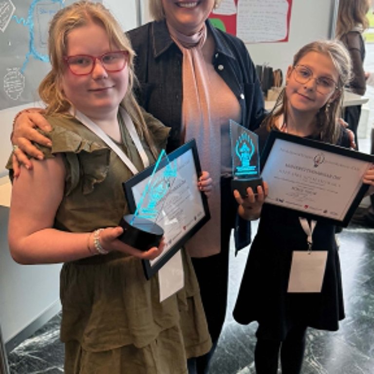 Hjördís Lilja, Halla Tómasdóttir og Stefania.