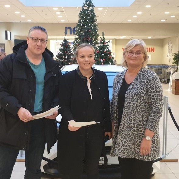 Frá afhendingunni 1. desember