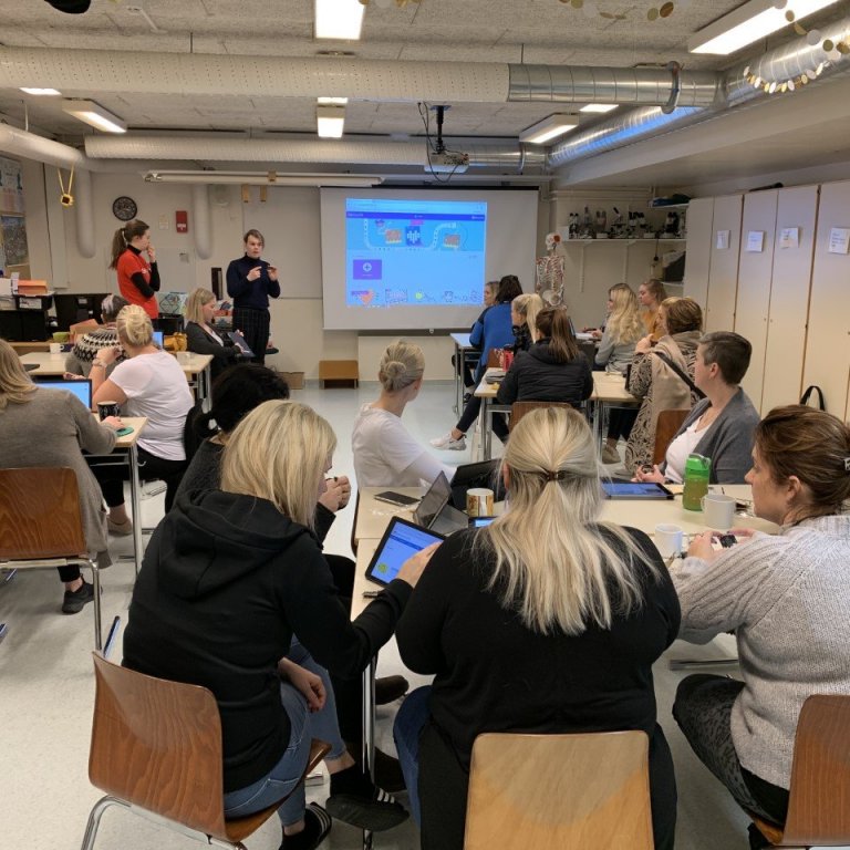 Njarðvíkurskóli fékk styrk frá Forriturum framtíðarinnar